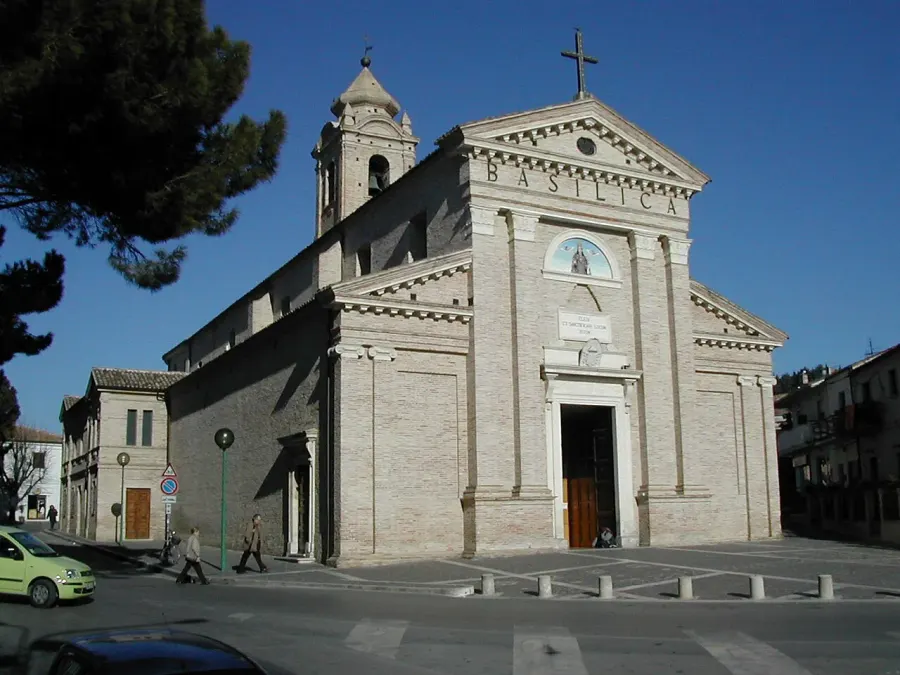 The Basilique Notre-Dame-des-Sept-Douleurs de Pescara card