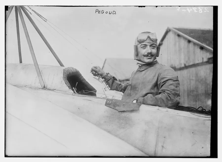 The Adolphe Pégoud card