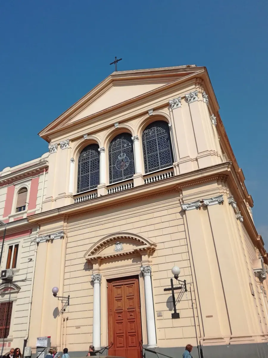 La carte Église de l'Immacolata a Fuorigrotta