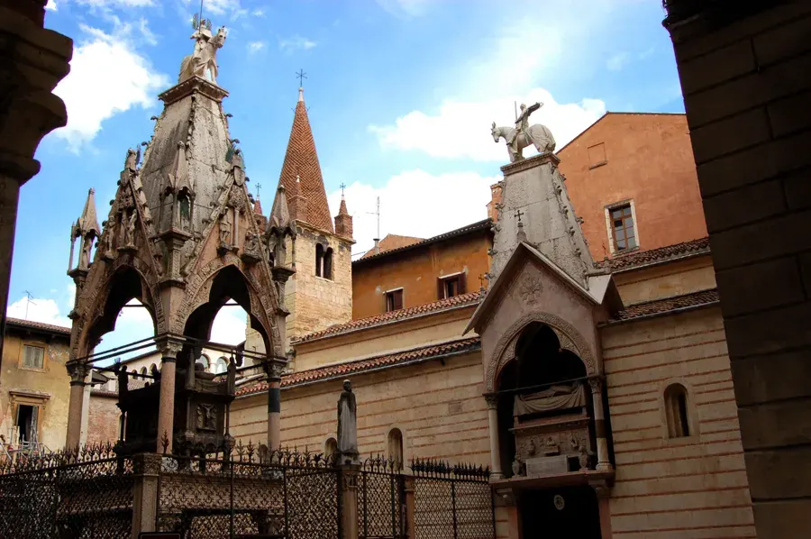 The Santa Maria Antica, Verona card