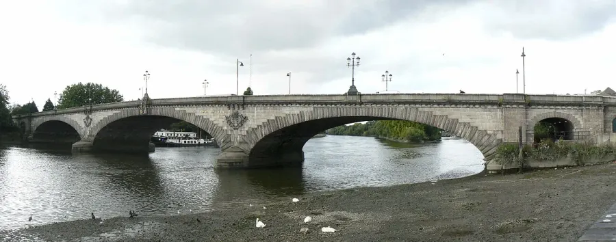 La carte Kew Bridge