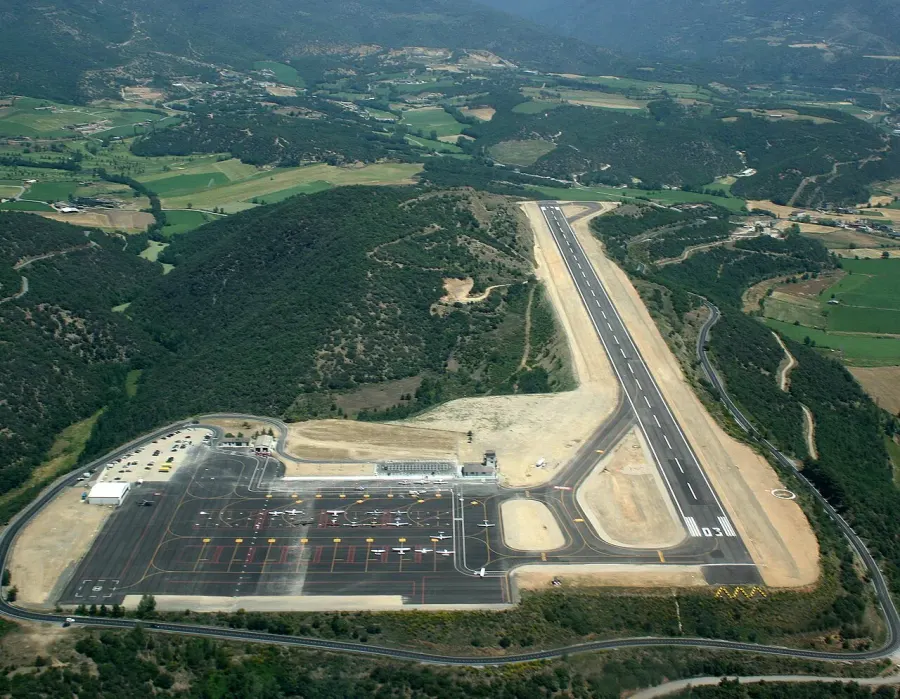 The Andorra–La Seu d'Urgell Airport card