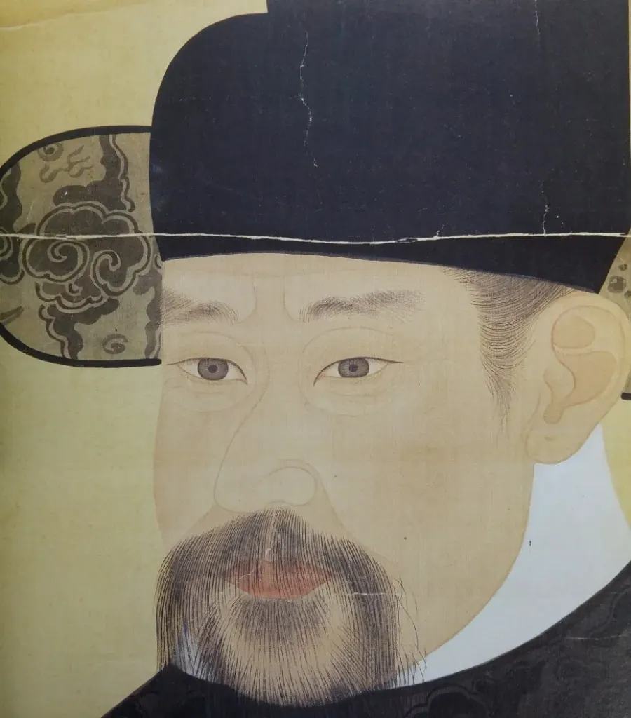 The Yun Hyu card