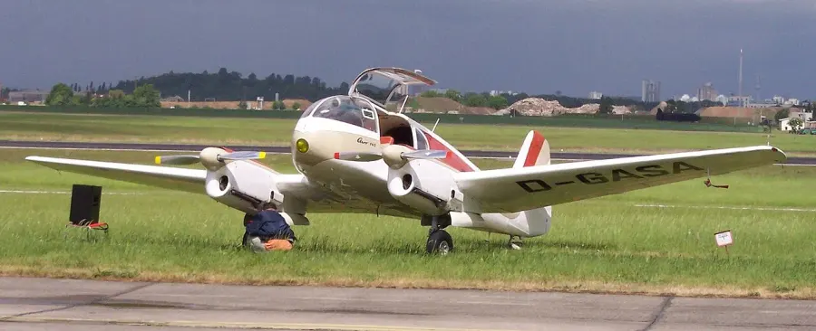 The Aero Ae-45 card