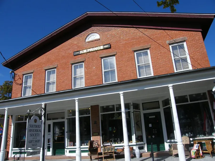 The Southold (CDP), New York card