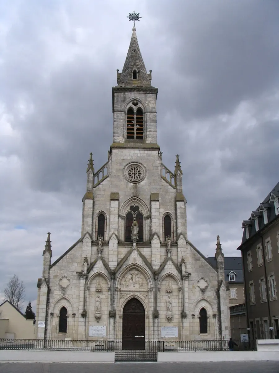 La carte Basilique Notre-Dame du Sacré-Cœur d'Issoudun