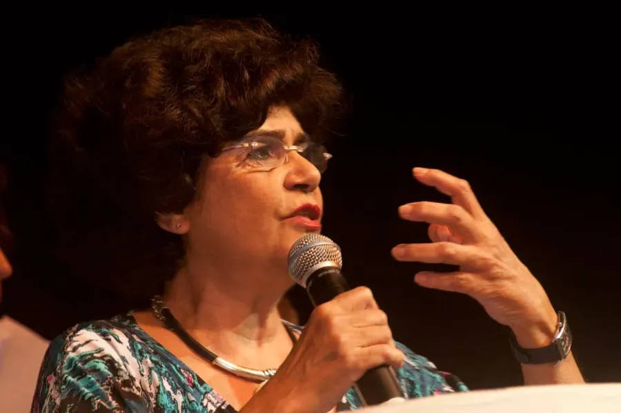 La carte Marilena Chaui