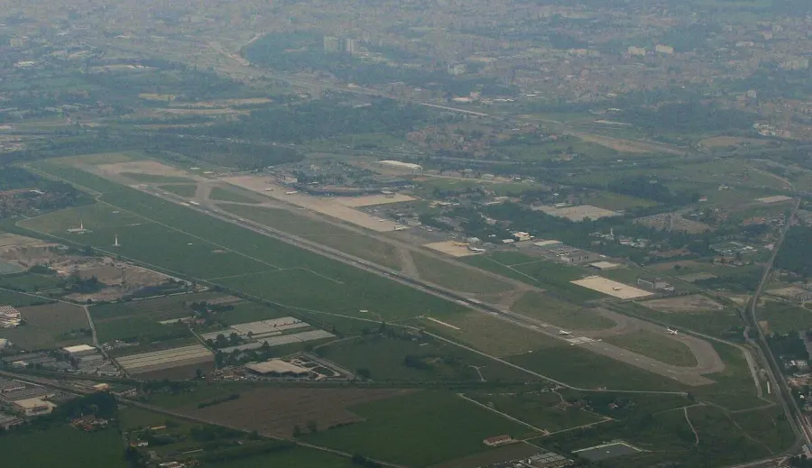 The Bologna Guglielmo Marconi Airport card