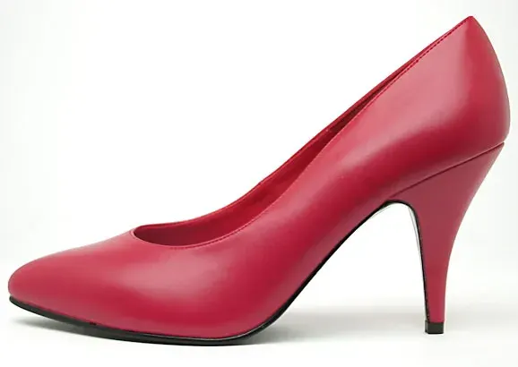The Court shoe card