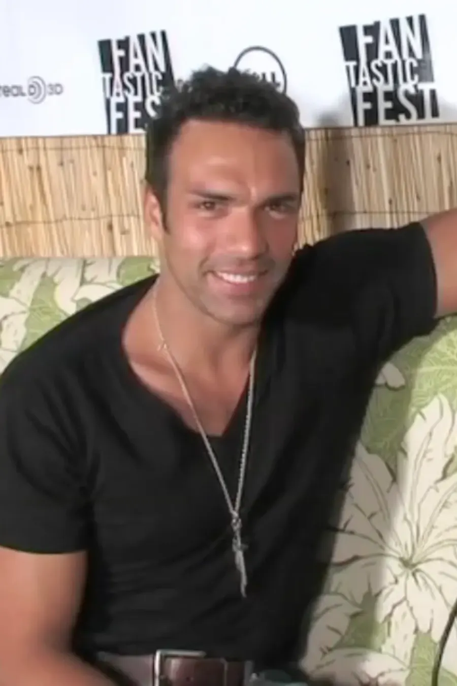 The Darren Shahlavi card
