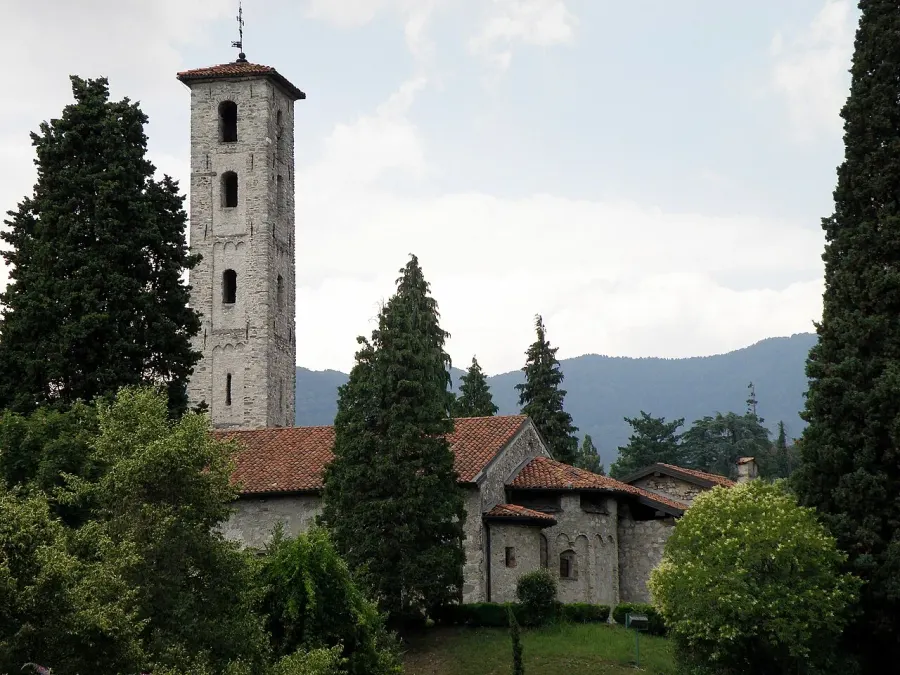 La carte Gemonio