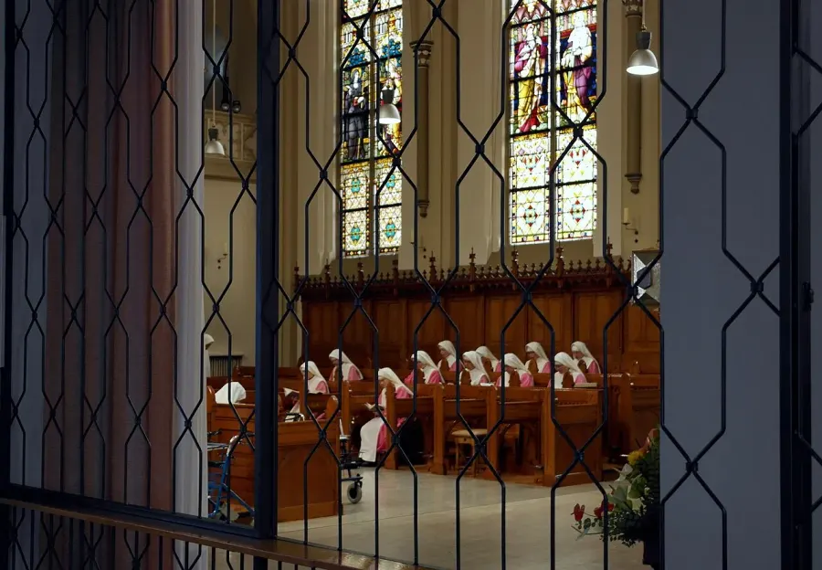 La carte Sœurs servantes du Saint-Esprit de l'Adoration perpétuelle