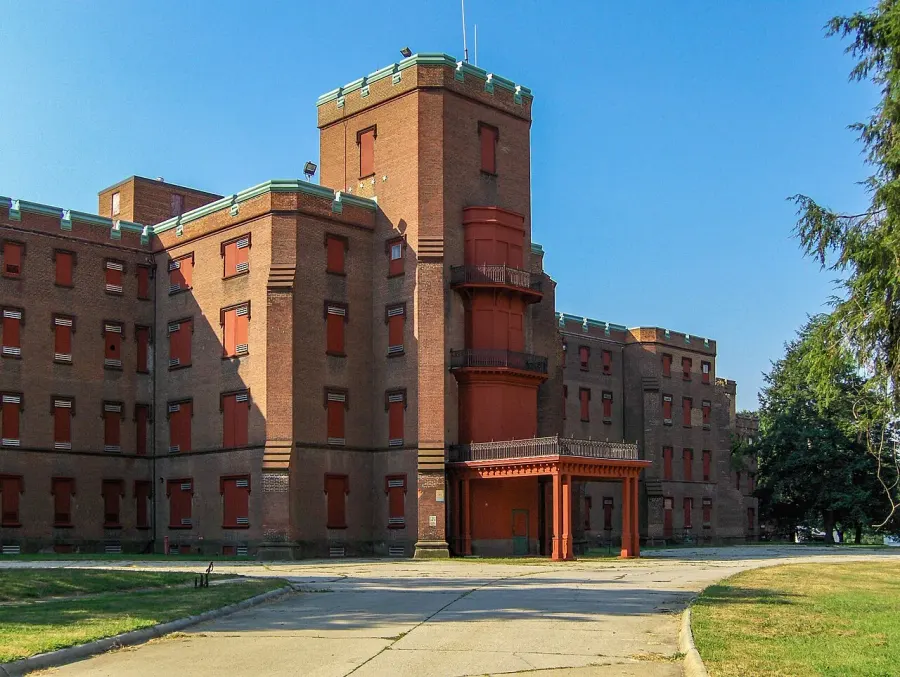 The Rosenhan experiment card