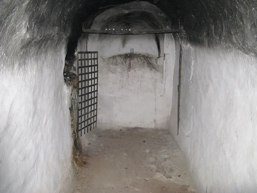 The Tomb of Aaron card
