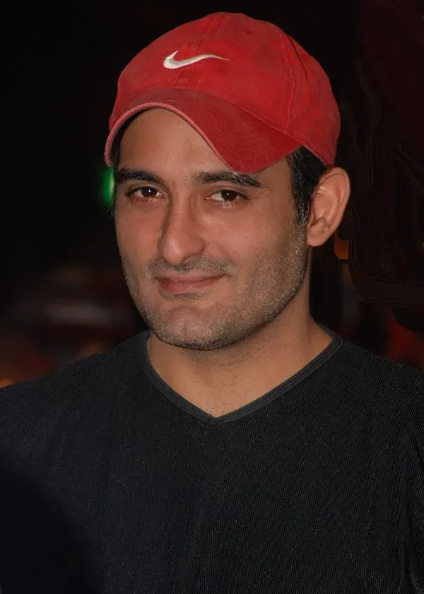 La carte Akshaye Khanna