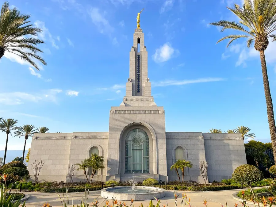The Redlands California Temple card