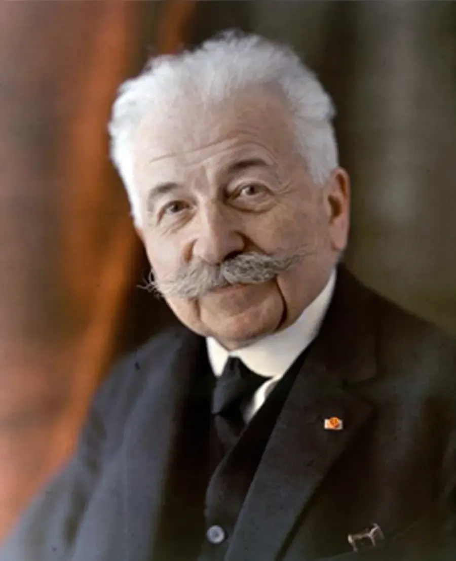 The Auguste Lumière card