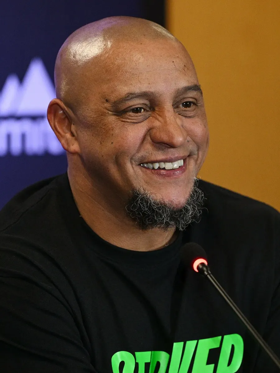 The Roberto Carlos card