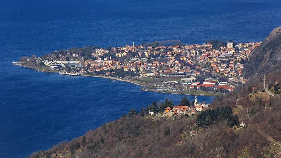 La carte Dervio