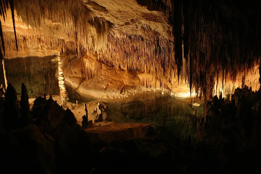 La carte Grottes du Drach