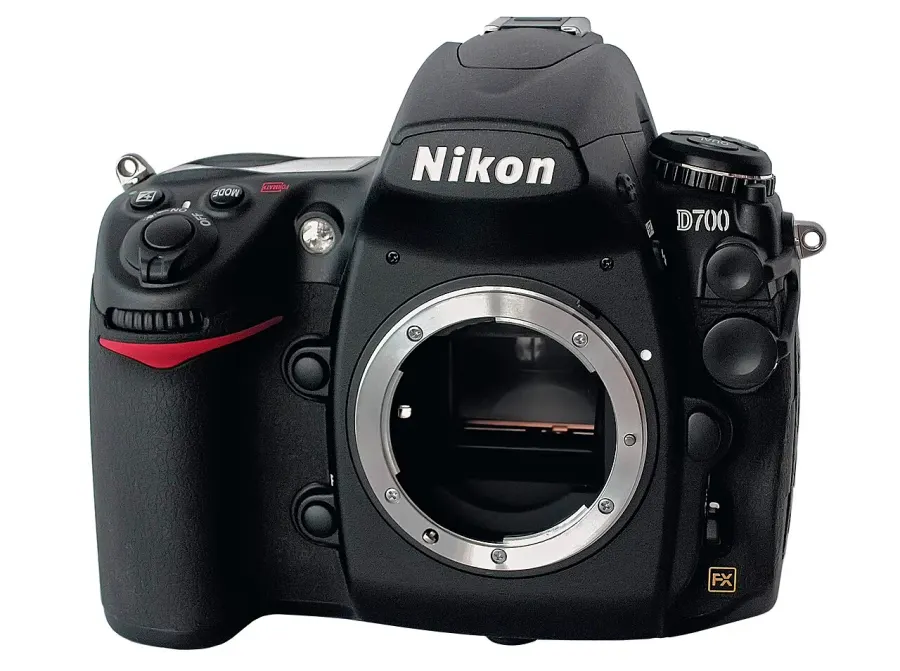 The Nikon D700 card