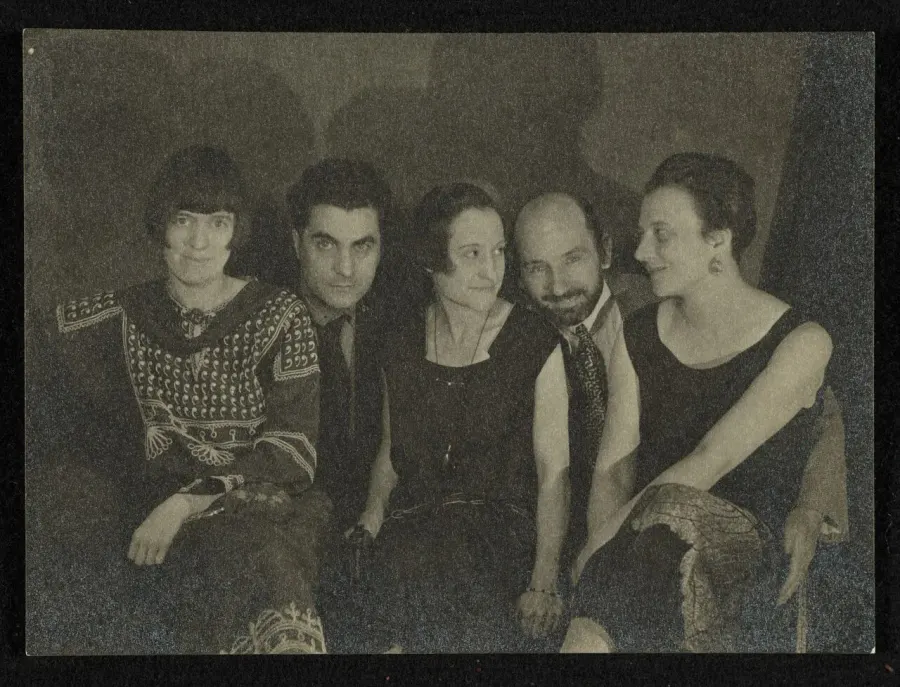 The Suzanne Duchamp card