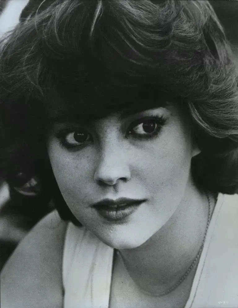 The Lynne Frederick card