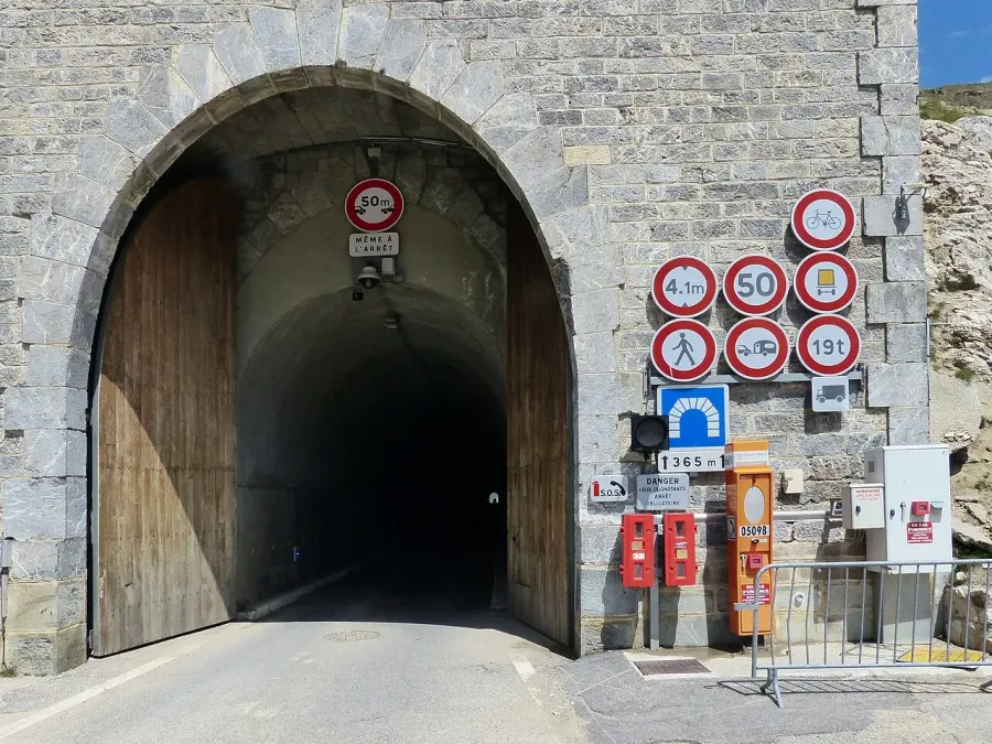 The Tunnel card