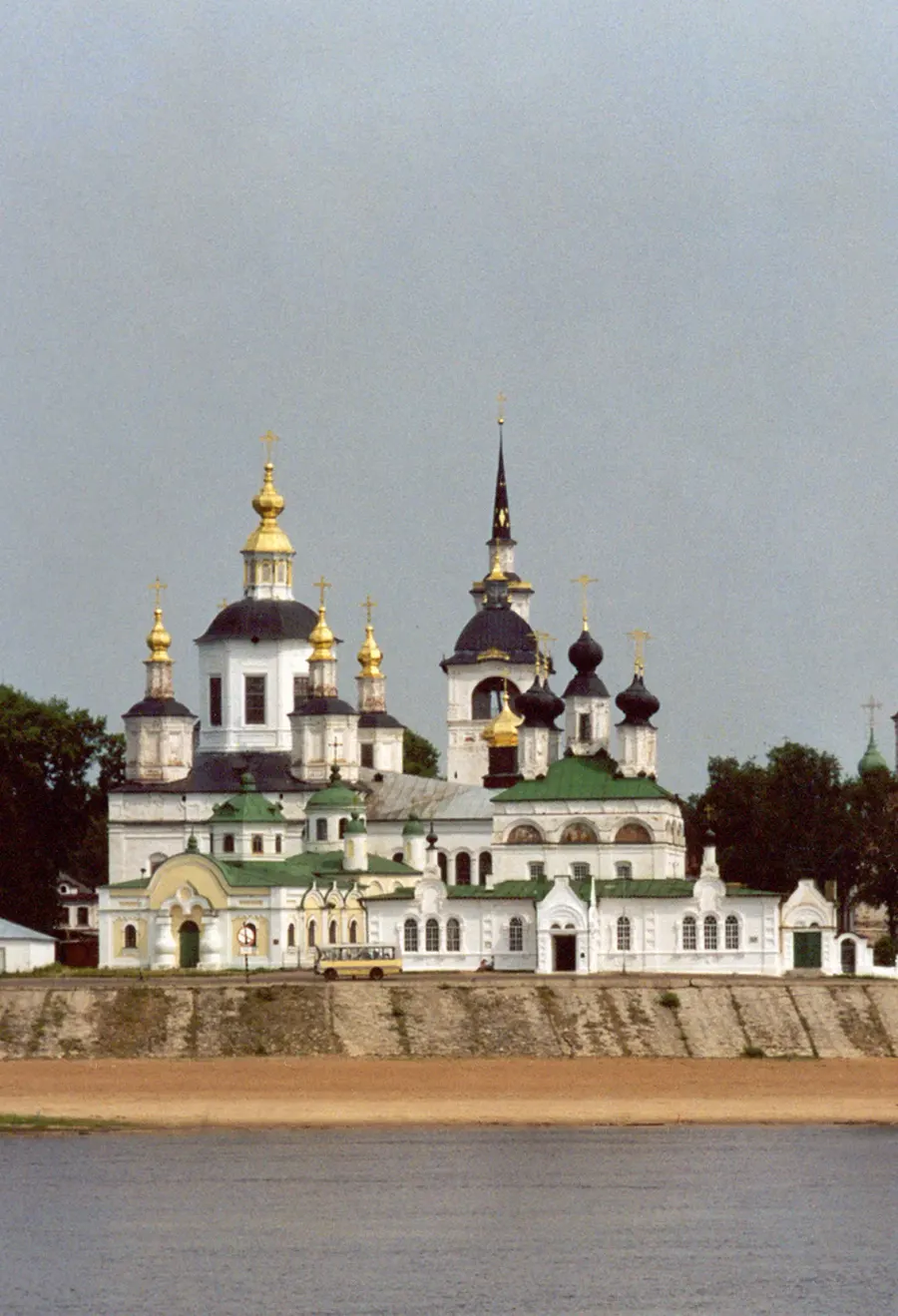 La carte Cathédrale de la Dormition de Veliki Oustioug