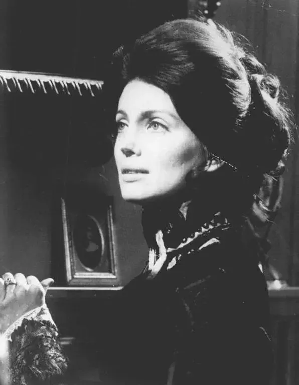 La carte Gayle Hunnicutt