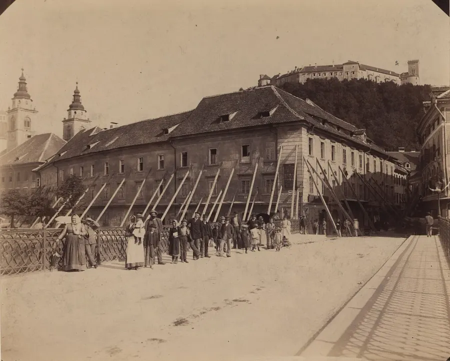 La carte Séisme du 14 avril 1895 à Ljubljana