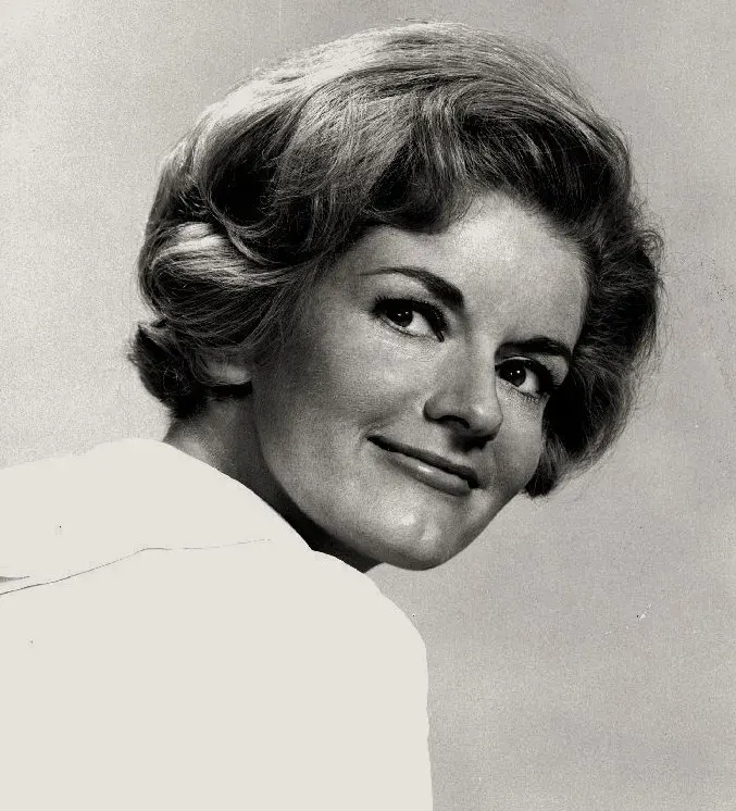 La carte Joyce Van Patten