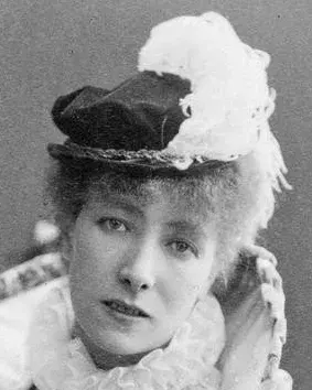 The Sarah Bernhardt card