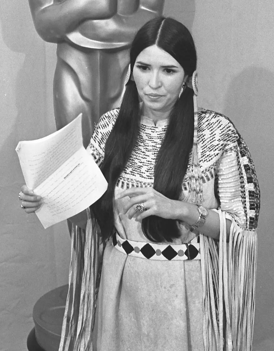 La carte Sacheen Littlefeather