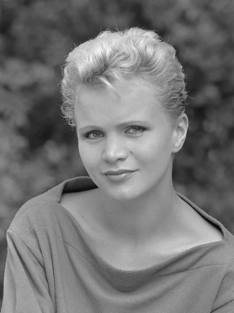 The Renée Soutendijk card