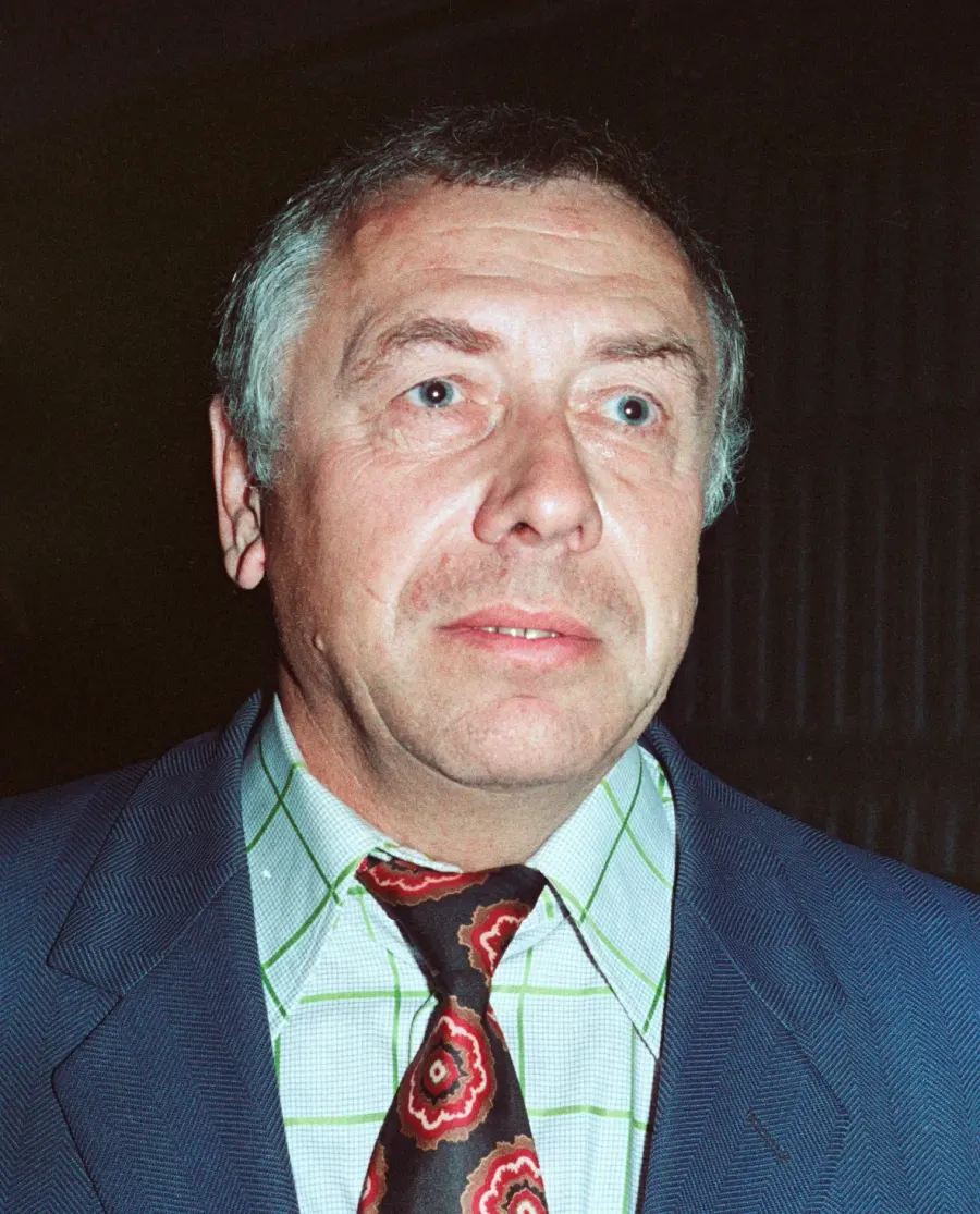 The Anatoli Papanov card