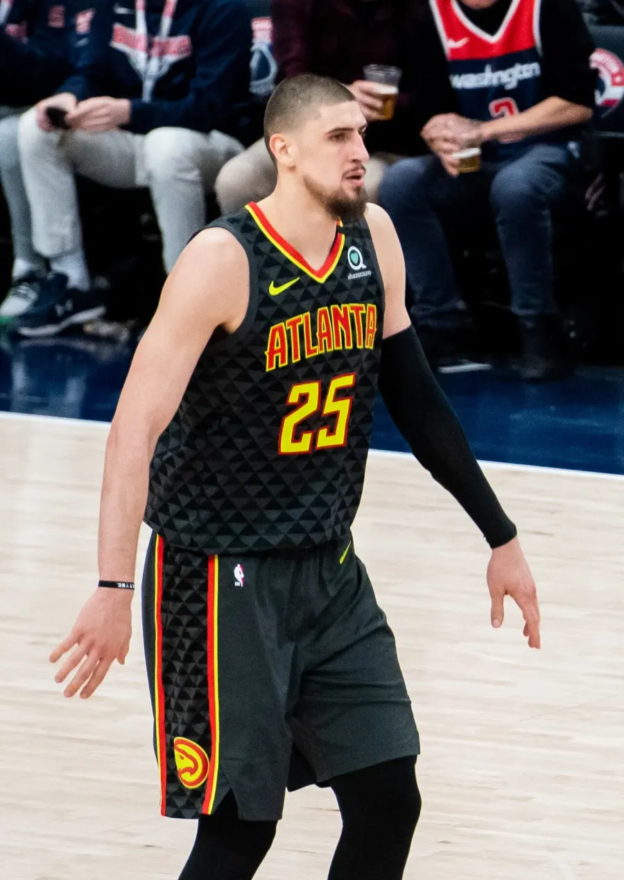 La carte Alex Len