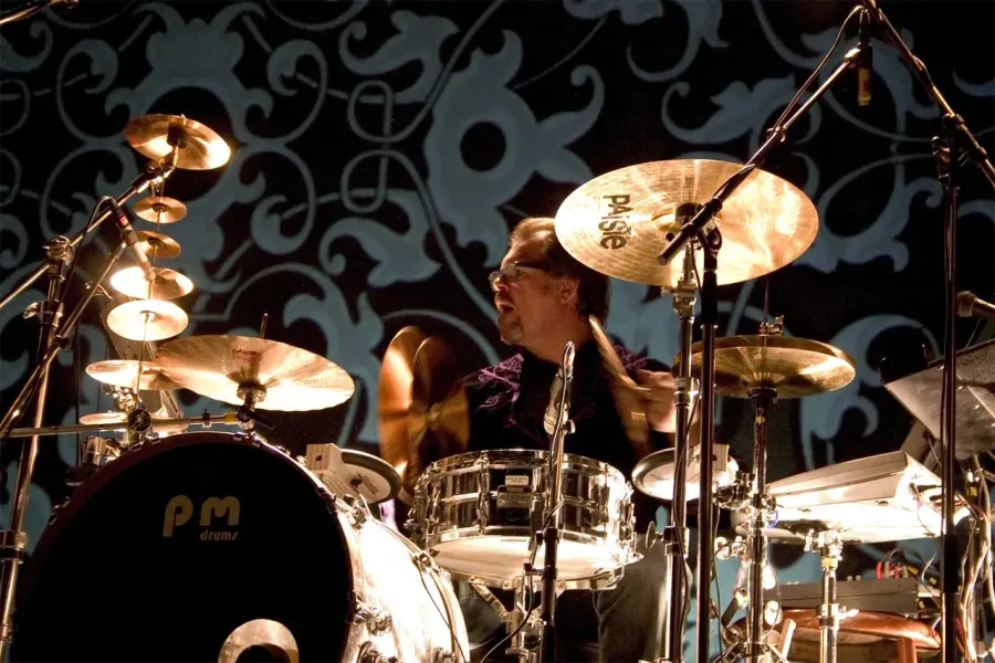 La carte Pat Mastelotto