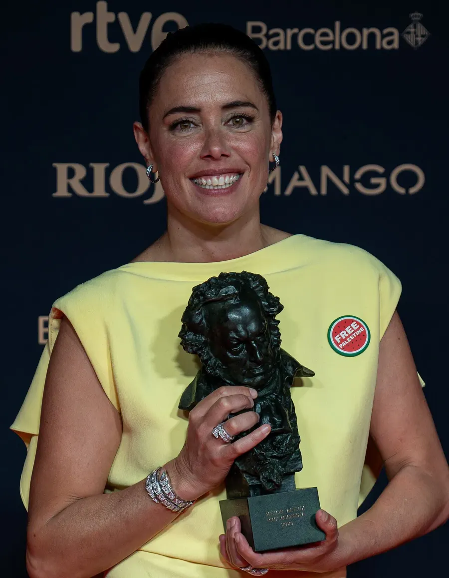 The Patricia López Arnaiz card