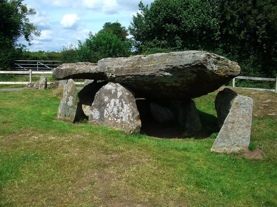 La carte Arthur's Stone