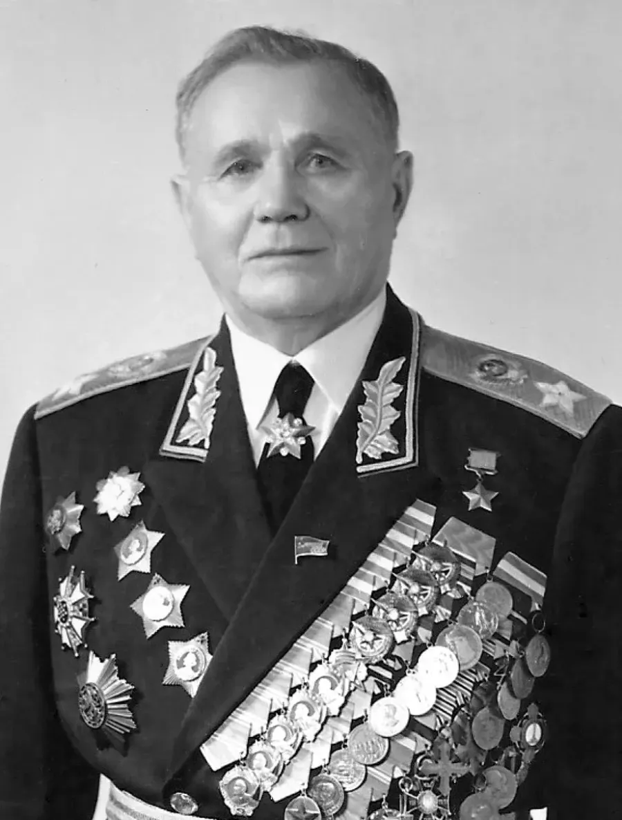 The Andrey Yeryomenko card