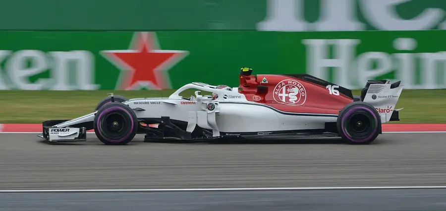 La carte Sauber C37