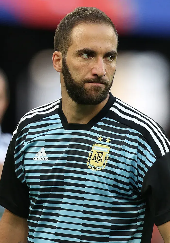 The Gonzalo Higuaín card