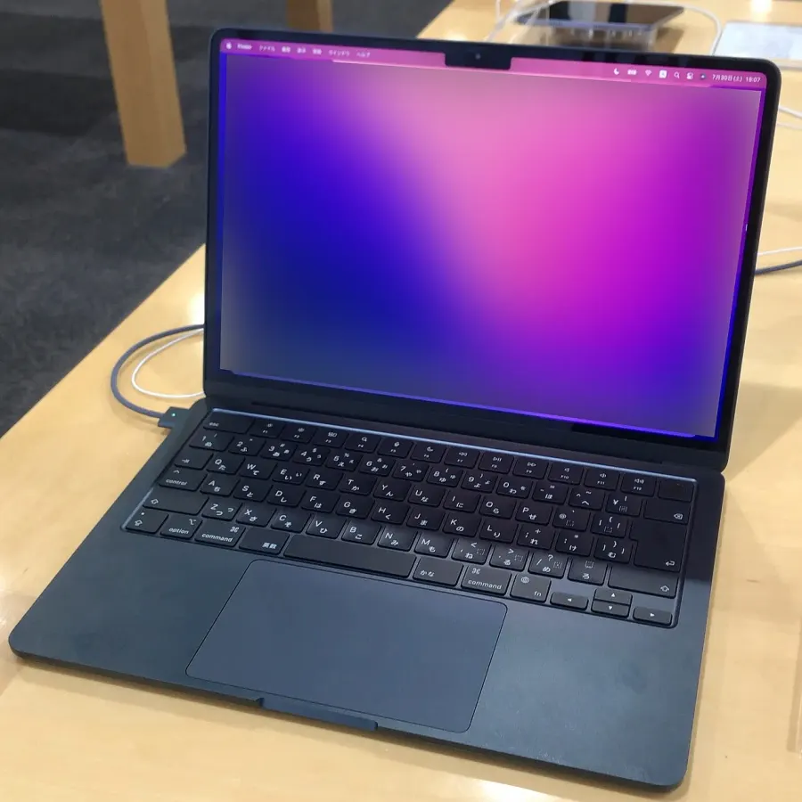 The MacBook Air card