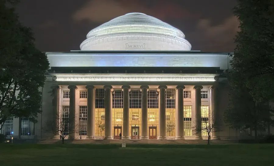 The Massachusetts Institute of Technology card