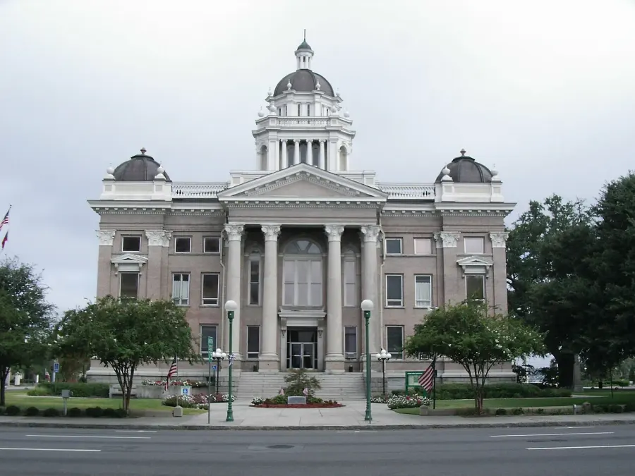 The Lowndes County, Georgia card