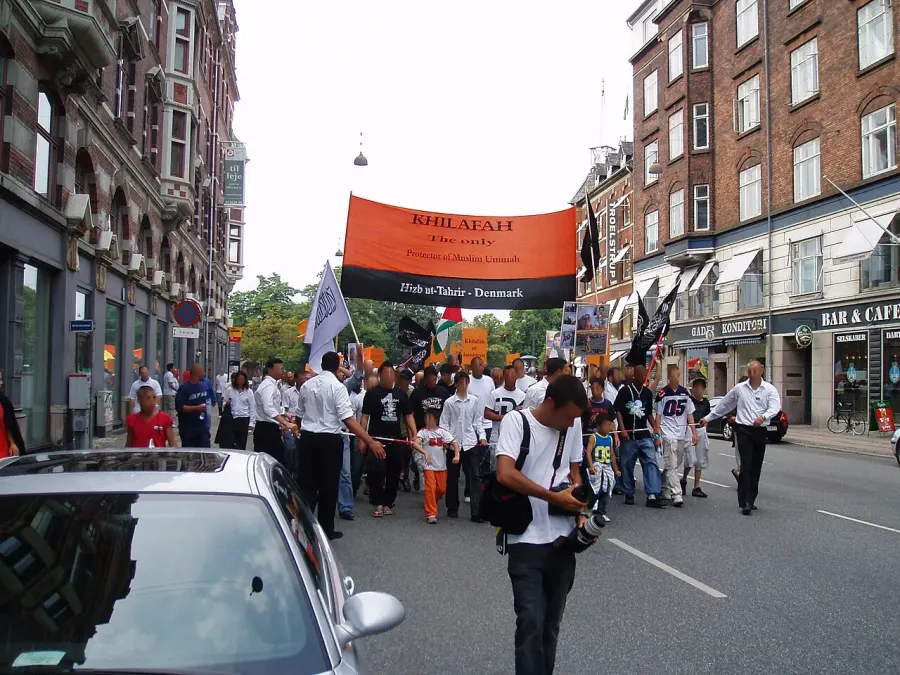 The Hizb ut-Tahrir card