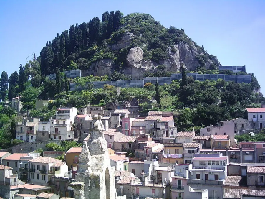 The Monforte San Giorgio card
