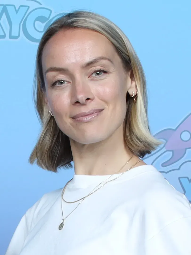 The Rachel Skarsten card