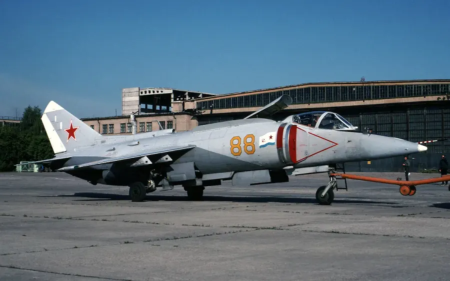 La carte Yakovlev Yak-38